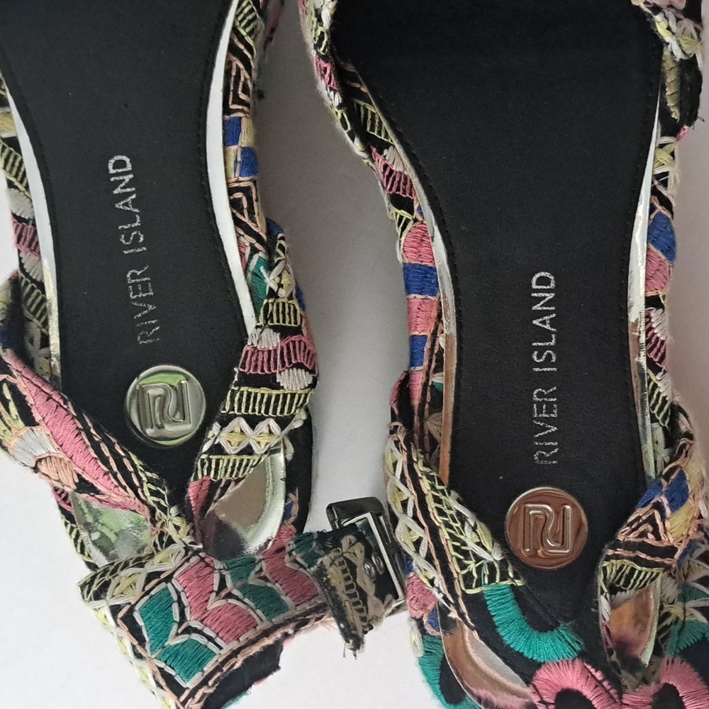River Island Russia Platform Vibrant Folk Art Embroidered Ankle Strap Sandals 8 - Picture 7 of 14